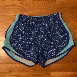 Nike Tempo Running Shorts - M